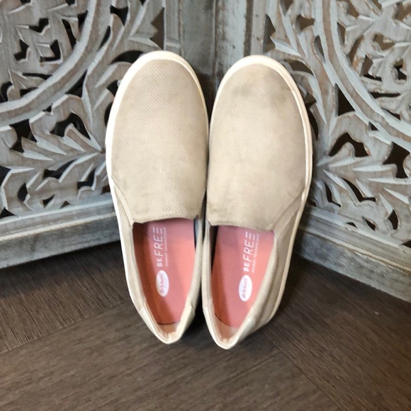 Dr. Scholl’s loafers - Picture 1 of 5